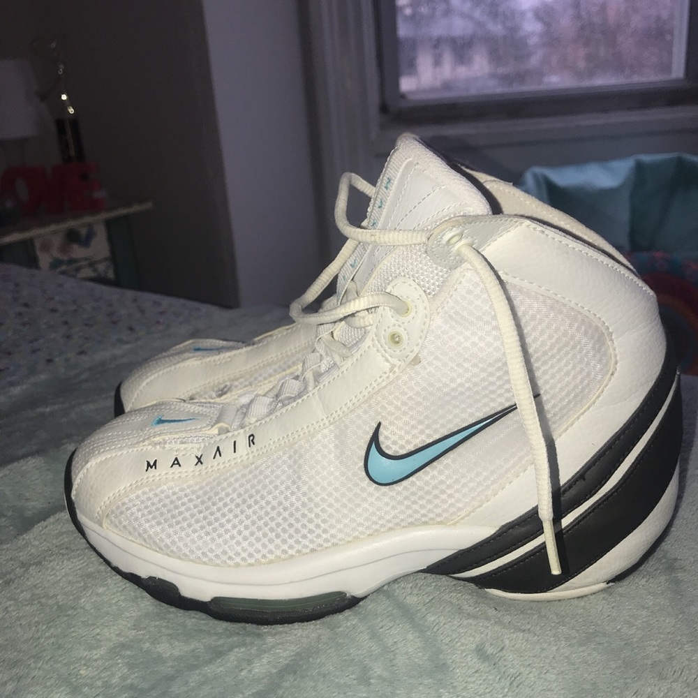 MAX AIR shoes